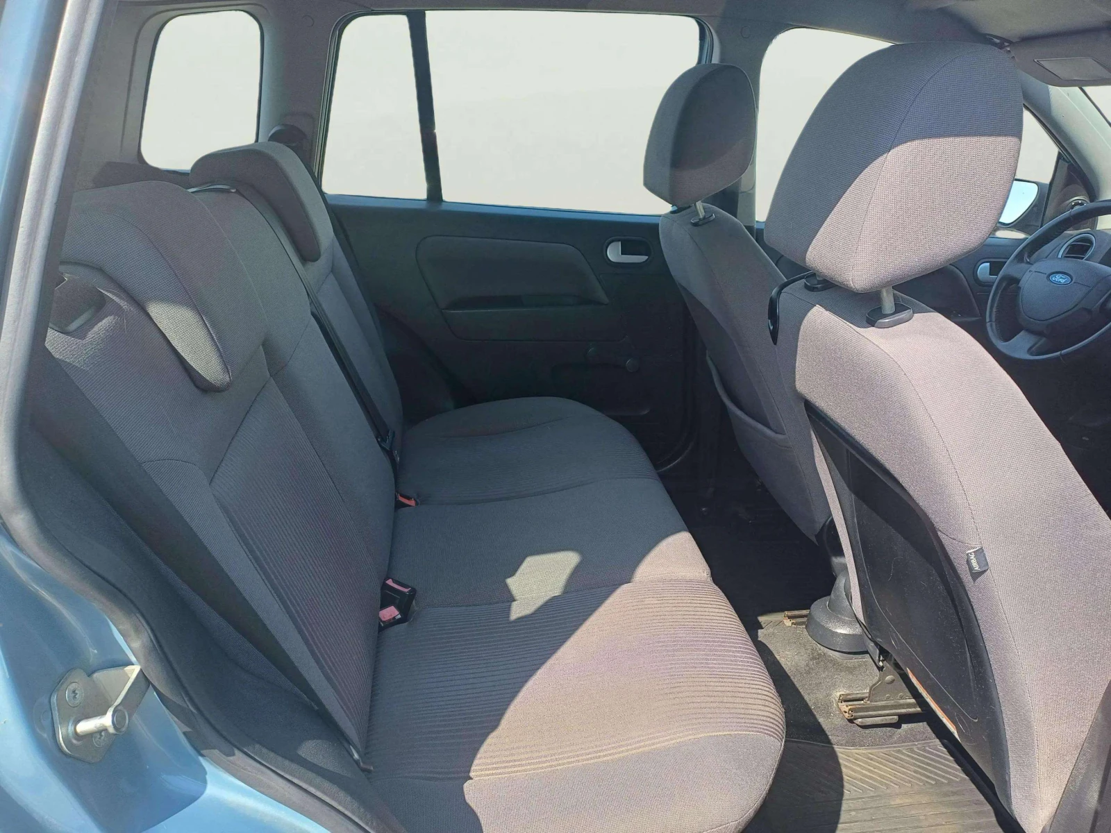 Ford Fusion 1.6 TDCi - изображение 9