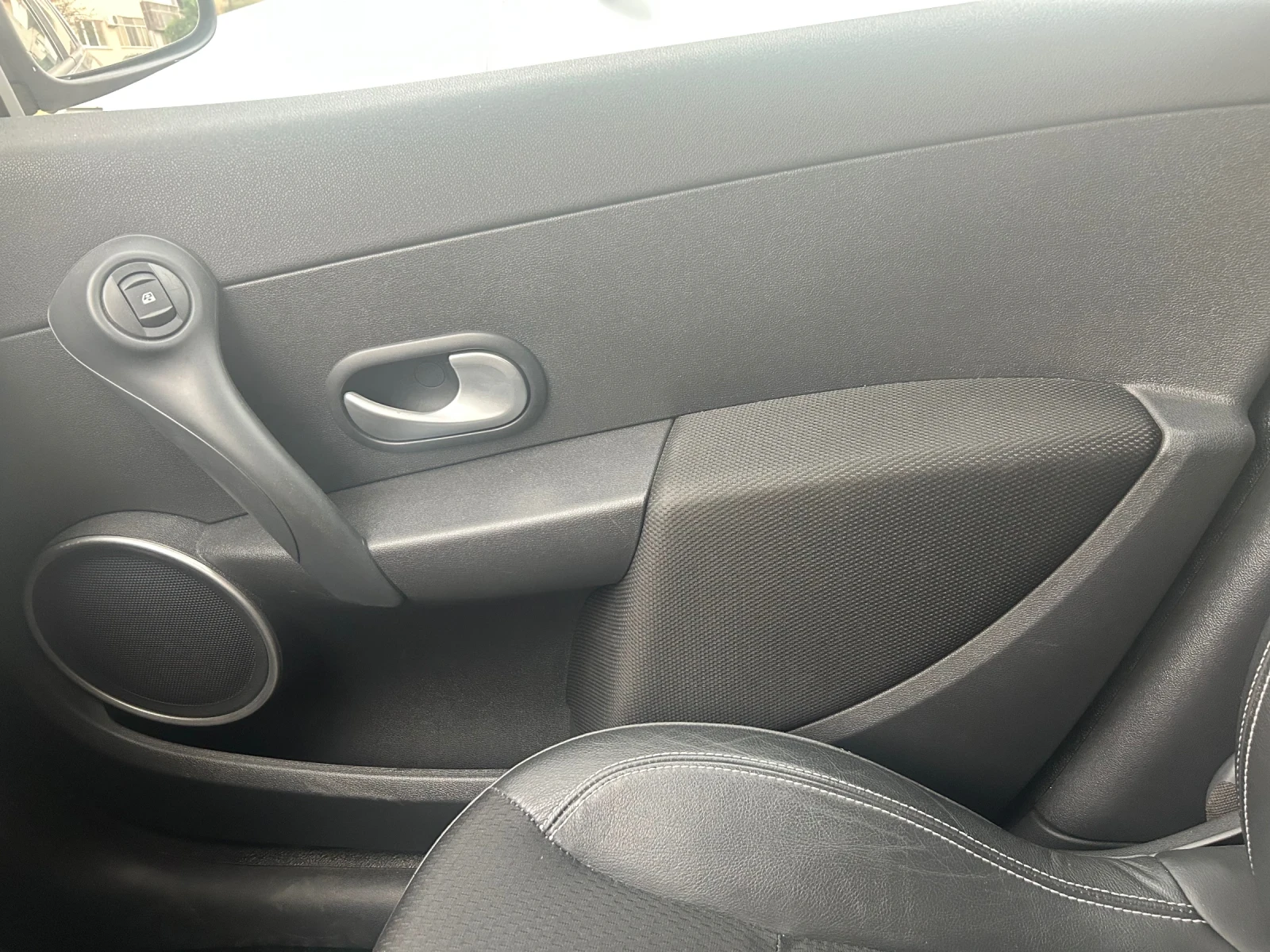 Renault Clio 1.2 - изображение 10