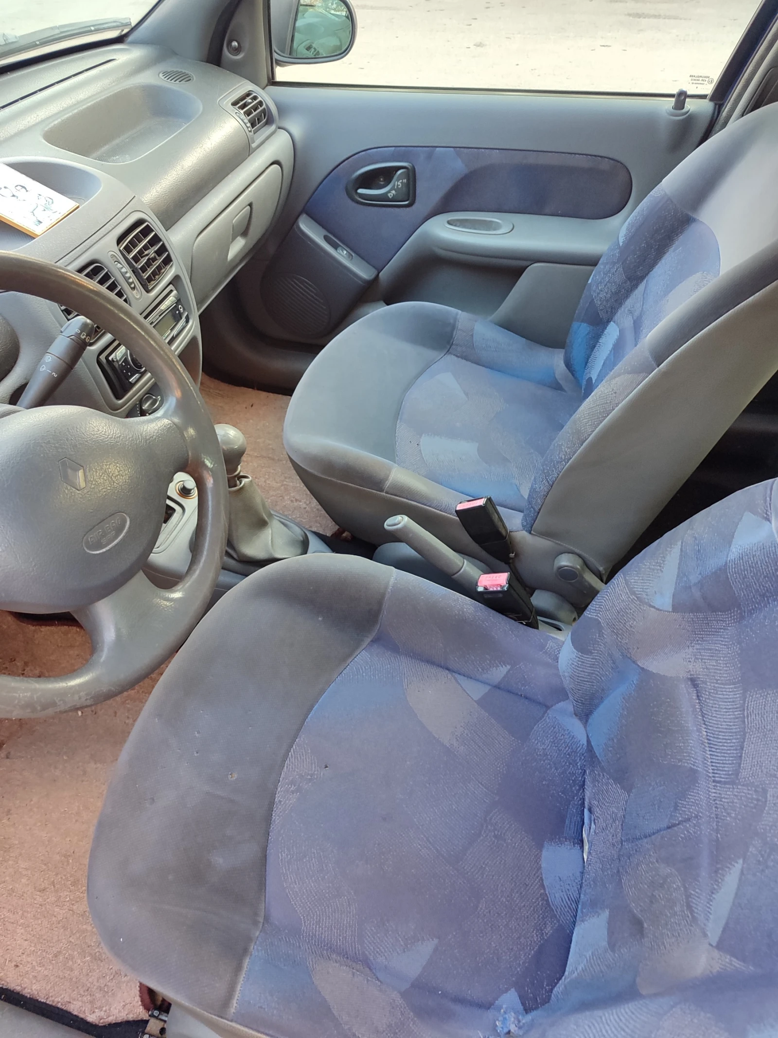 Renault Clio  - изображение 8