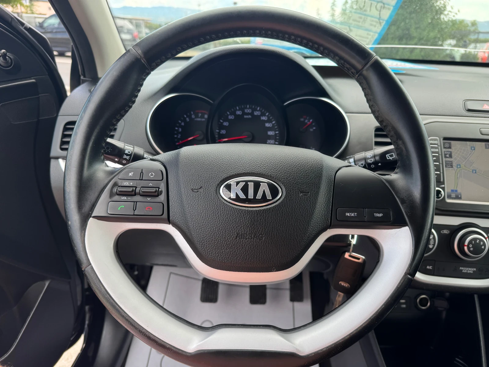 Kia Picanto 1.0 i evro 6 - изображение 9