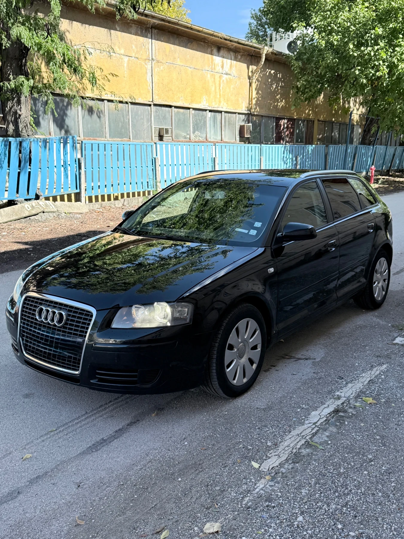 Audi A3 1.9tdi sportback - изображение 2