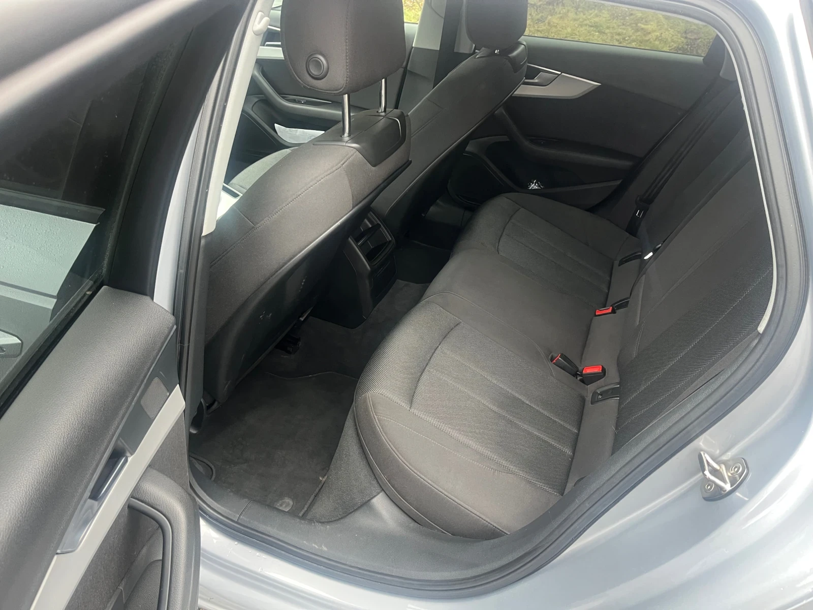 Audi A4 Audi a4 3.0 Quattro, снимка 11 - Автомобили и джипове - 53787418