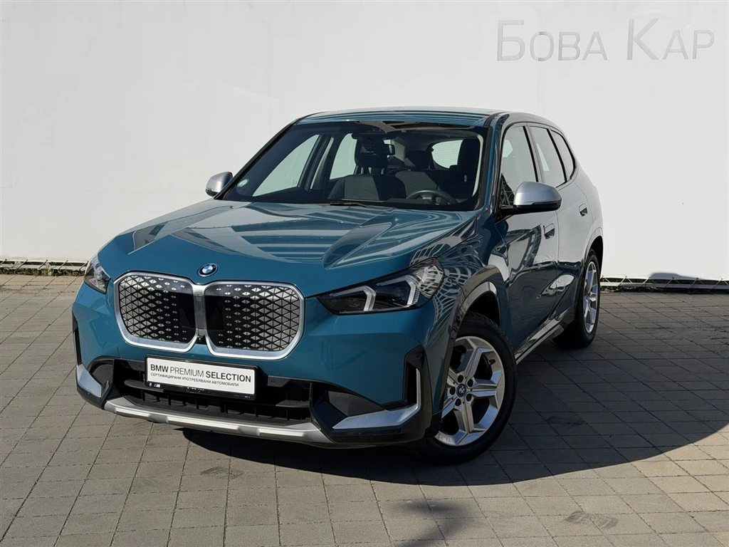BMW iX1 xDrive30
