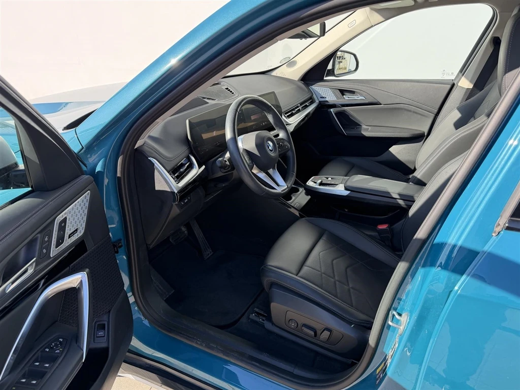 BMW iX1 xDrive30 | Mobile.bg � ����������� 8