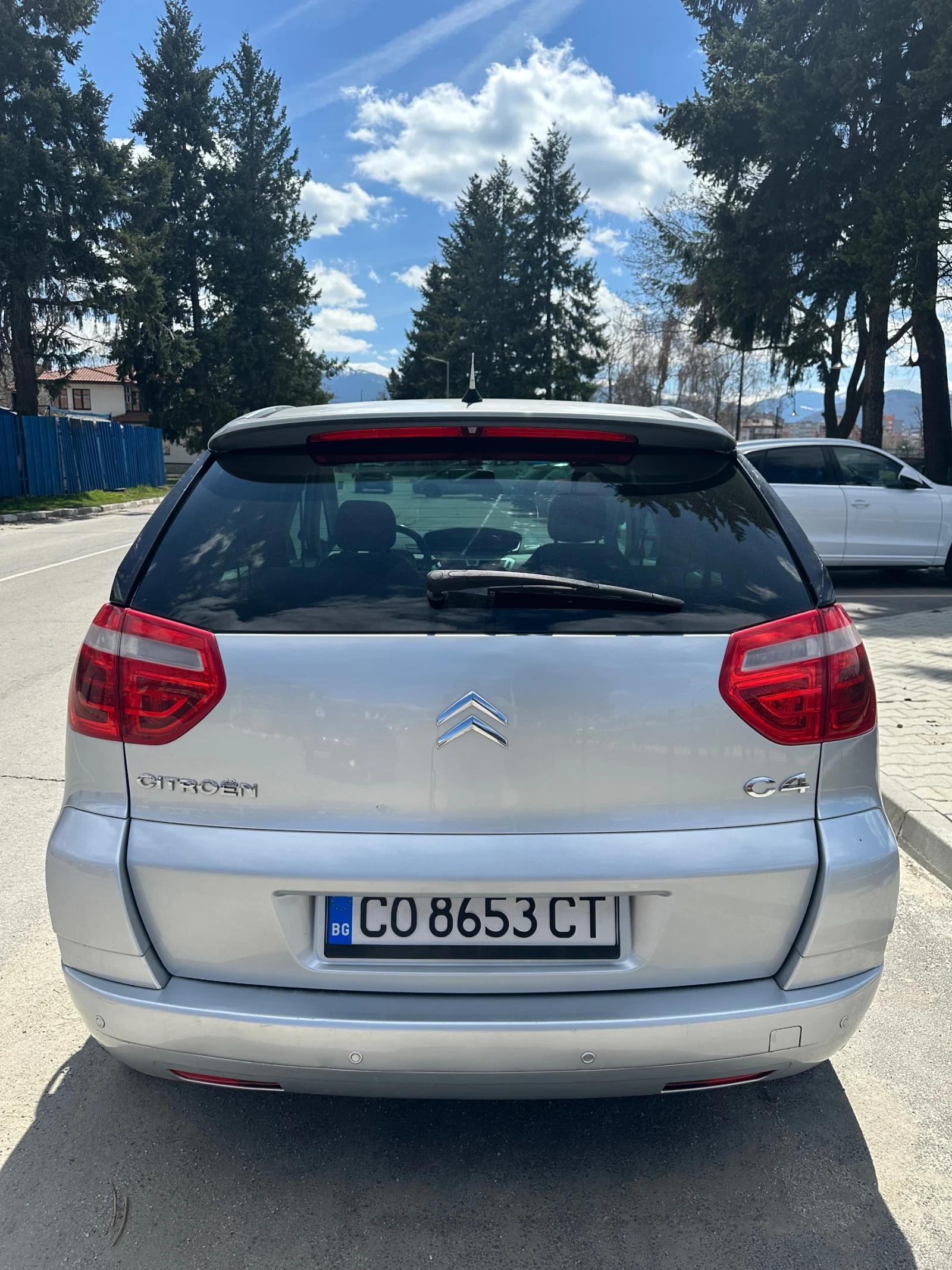 Citroen C4 Picasso 1.6 HDI, снимка 6 - Автомобили и джипове - 54160053