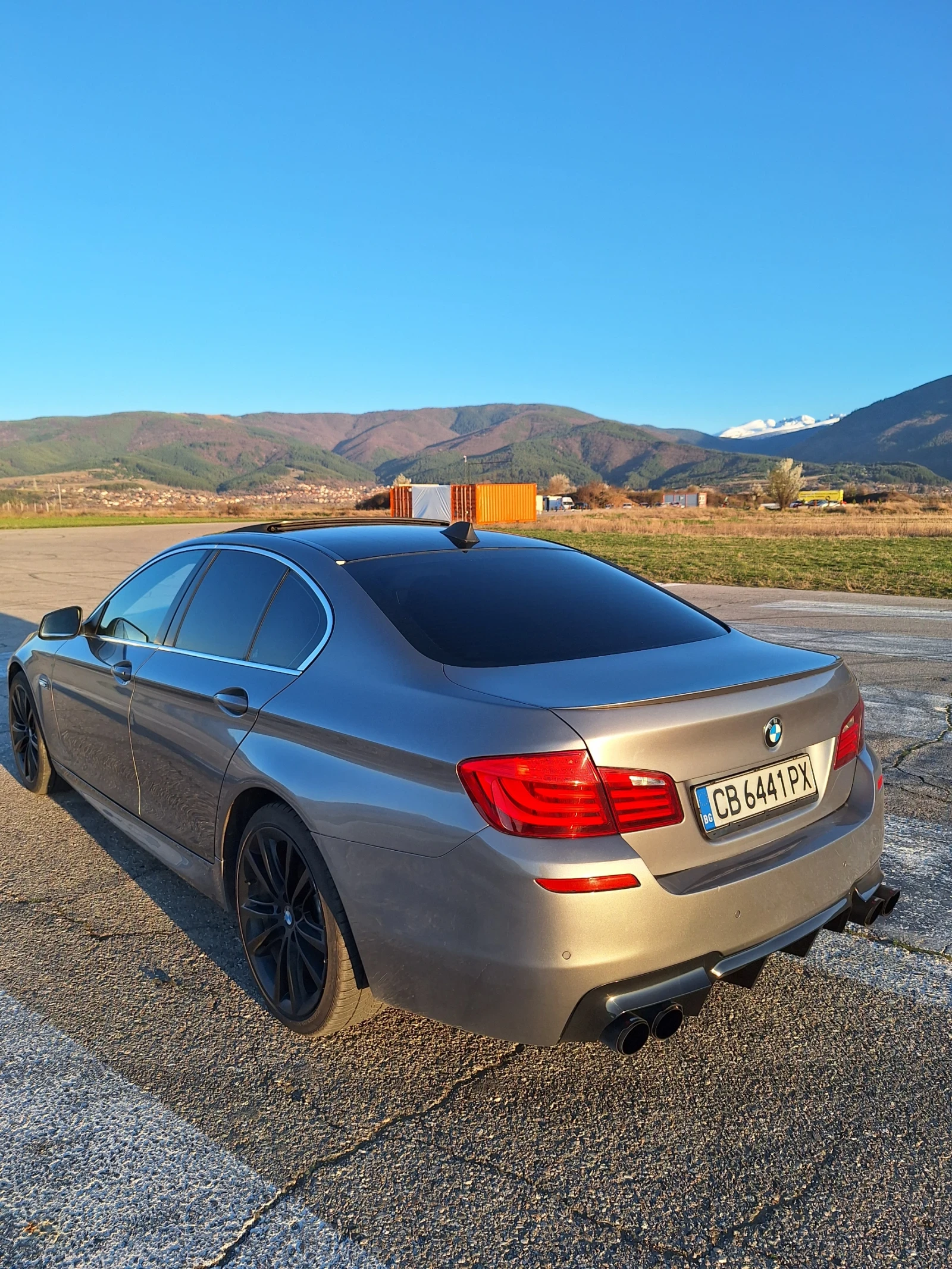 BMW 530, снимка 2 - Автомобили и джипове - 54192399