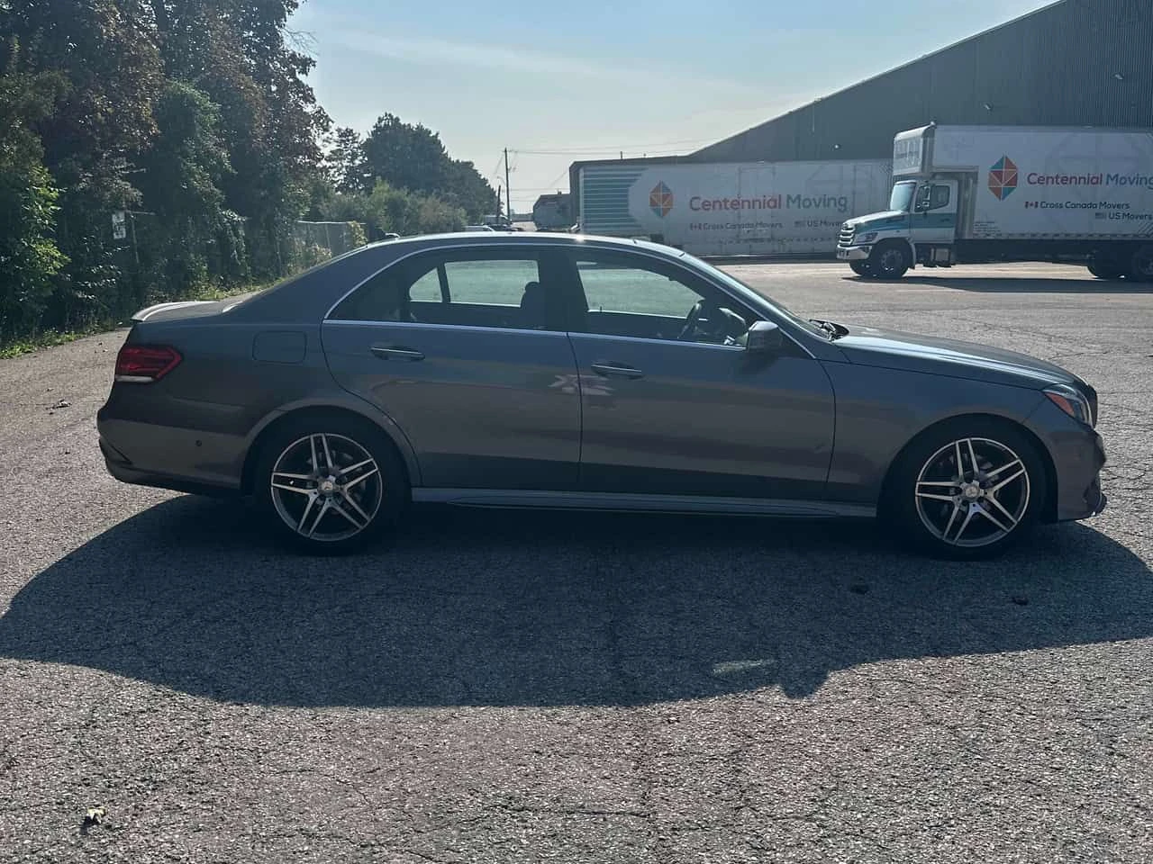 Mercedes-Benz E 400 * CARFAX * ОПЦИЯ ЗА АВТОКРЕДИТ * , снимка 3 - Автомобили и джипове - 55550818