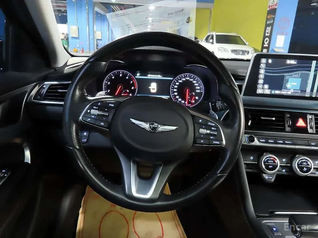 Genesis G70 * 2.0T * ОПЦИЯ ЗА ФИНАНСИРАНЕ, снимка 15 - Автомобили и джипове - 55563432