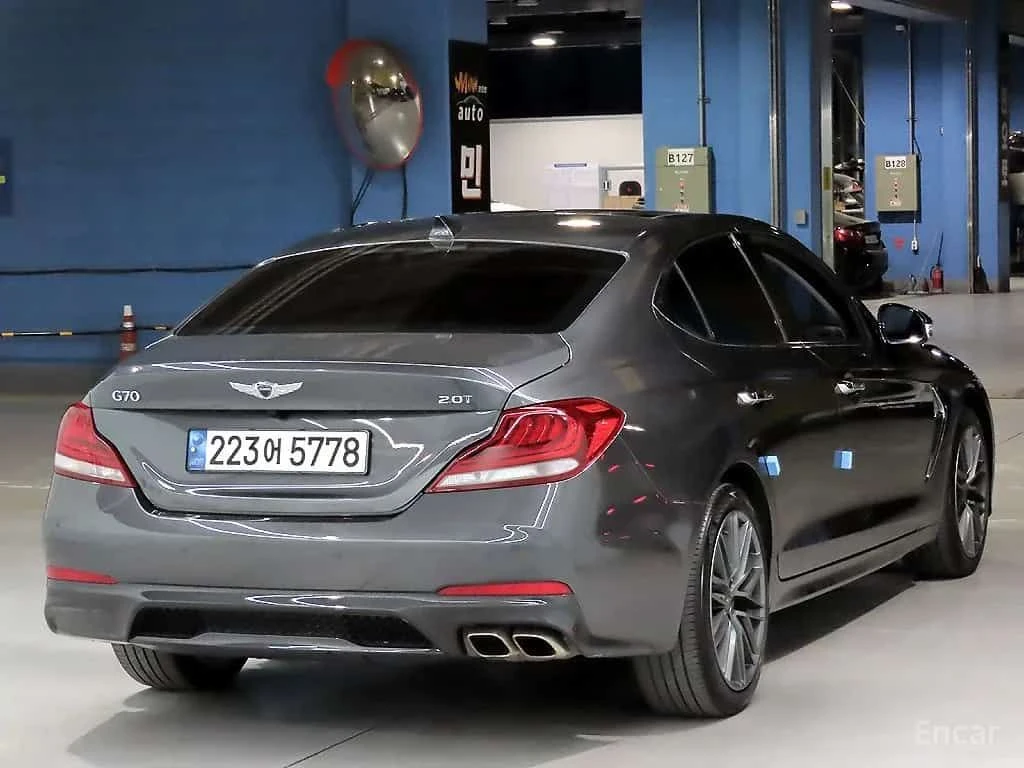 Genesis G70 * 2.0T * ОПЦИЯ ЗА ФИНАНСИРАНЕ, снимка 2 - Автомобили и джипове - 55563432