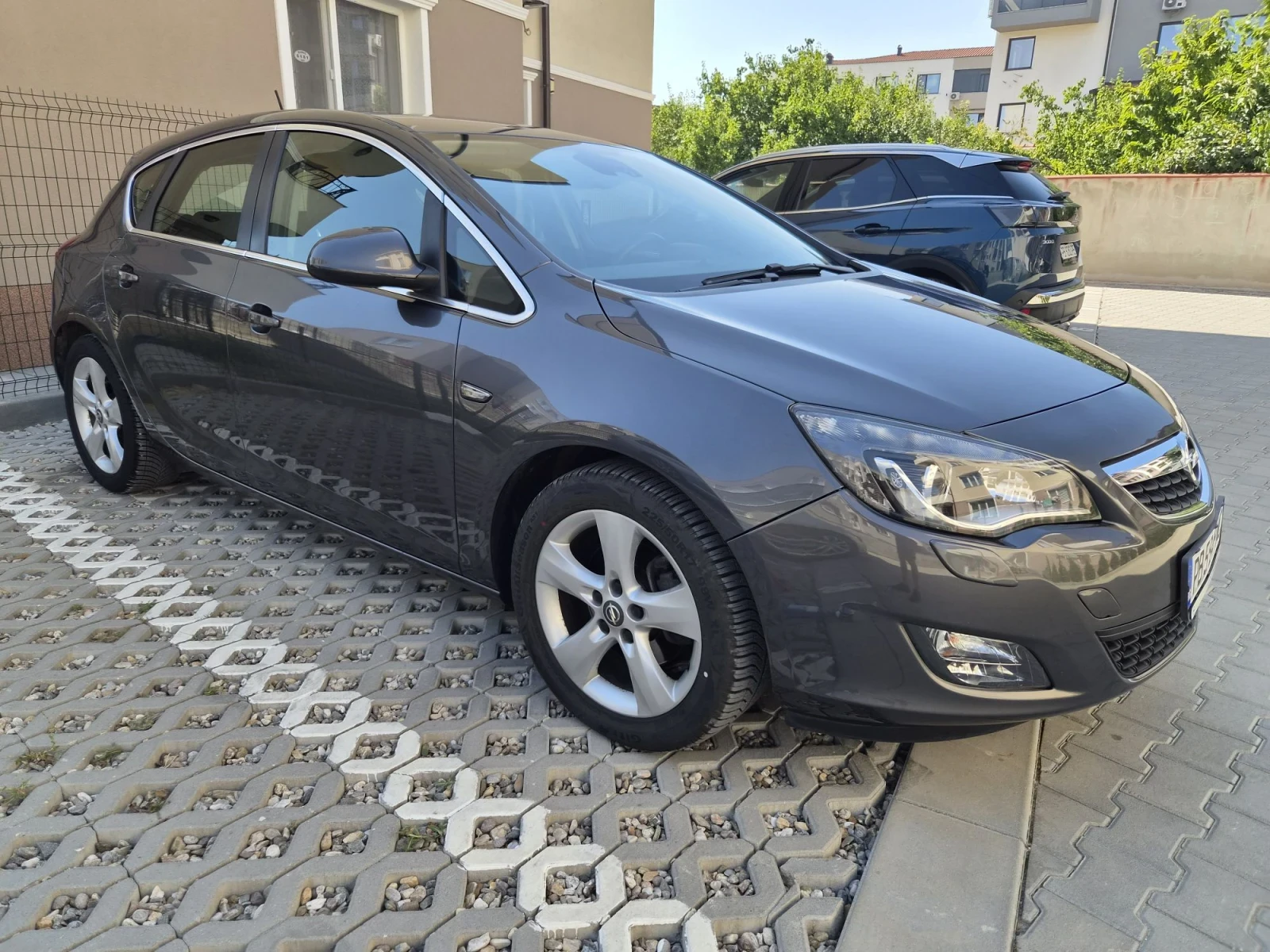 Opel Astra, снимка 4 - Автомобили и джипове - 55783027