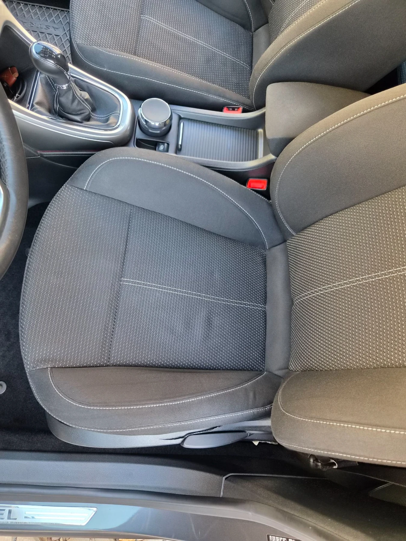 Opel Astra, снимка 13 - Автомобили и джипове - 55783027