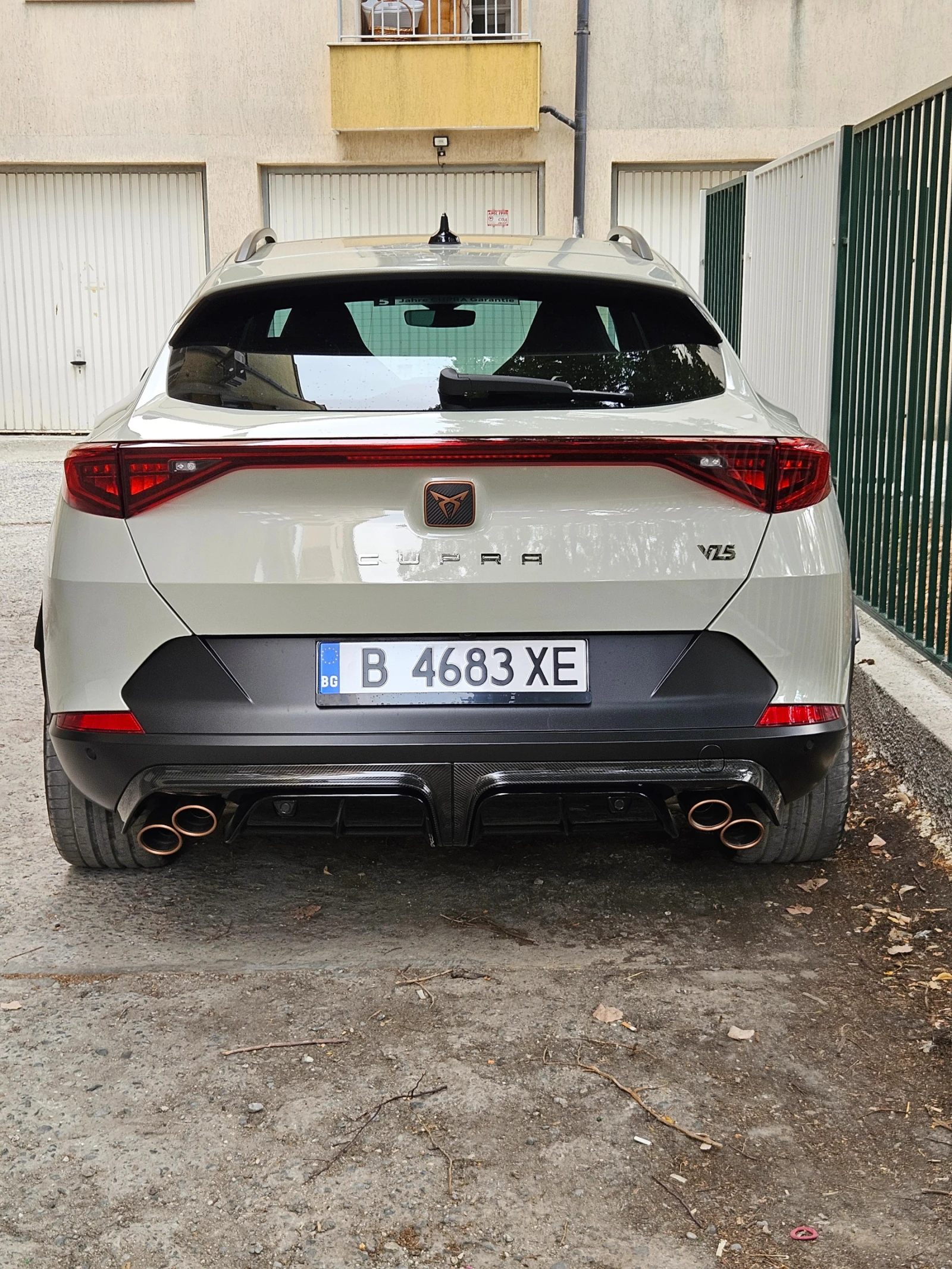 Cupra Formentor VZ5 2.5 TAIGA GRAY 425/999, снимка 2 - Автомобили и джипове - 55840141