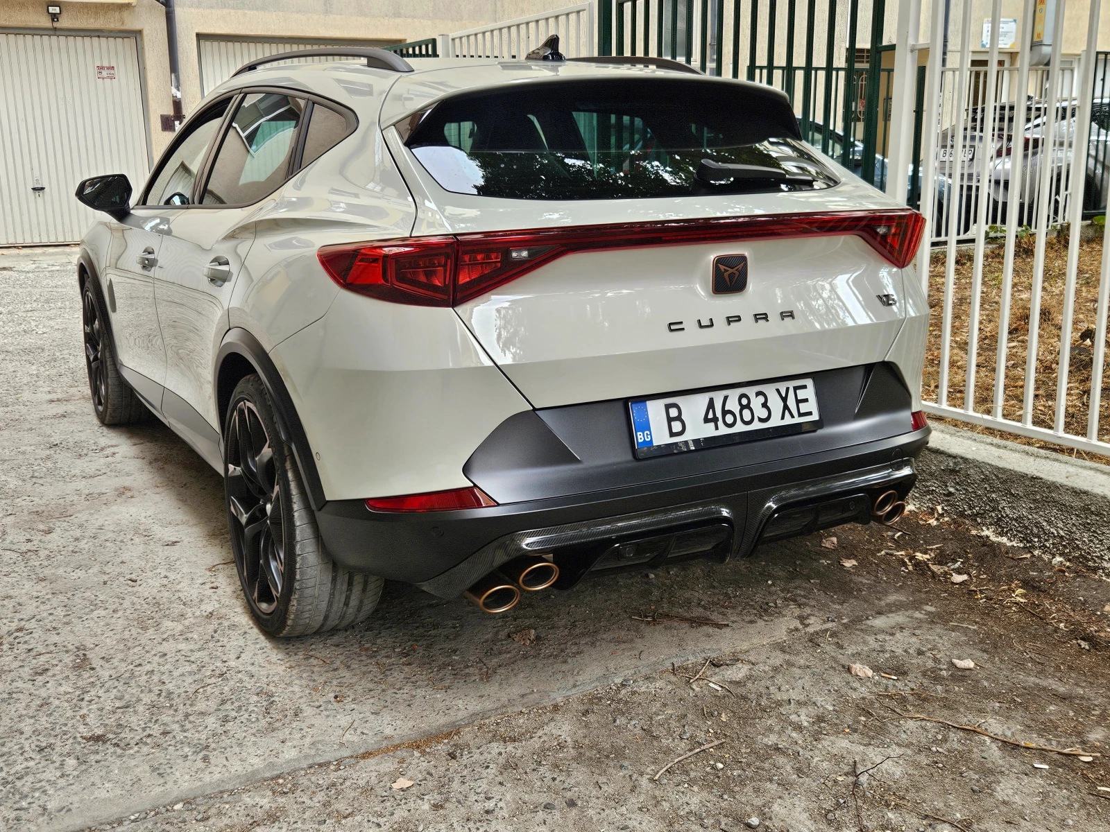 Cupra Formentor VZ5 2.5 TAIGA GRAY 425/999, снимка 3 - Автомобили и джипове - 55840141