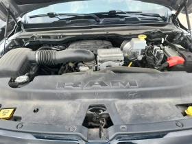 Dodge RAM 1500 5.7 * MILD HYBRID * 2 КЛЮЧА * ОБДУХВАНЕ * ПАНОРАМА, снимка 11