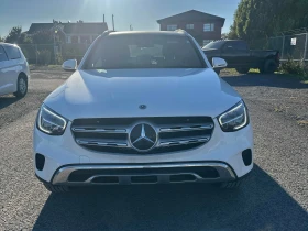  Mercedes-Benz GLC 30...