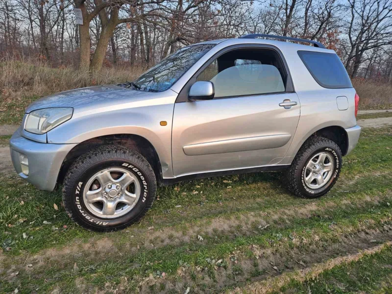 Toyota Rav4 2.0, снимка 12 - Автомобили и джипове - 48921096