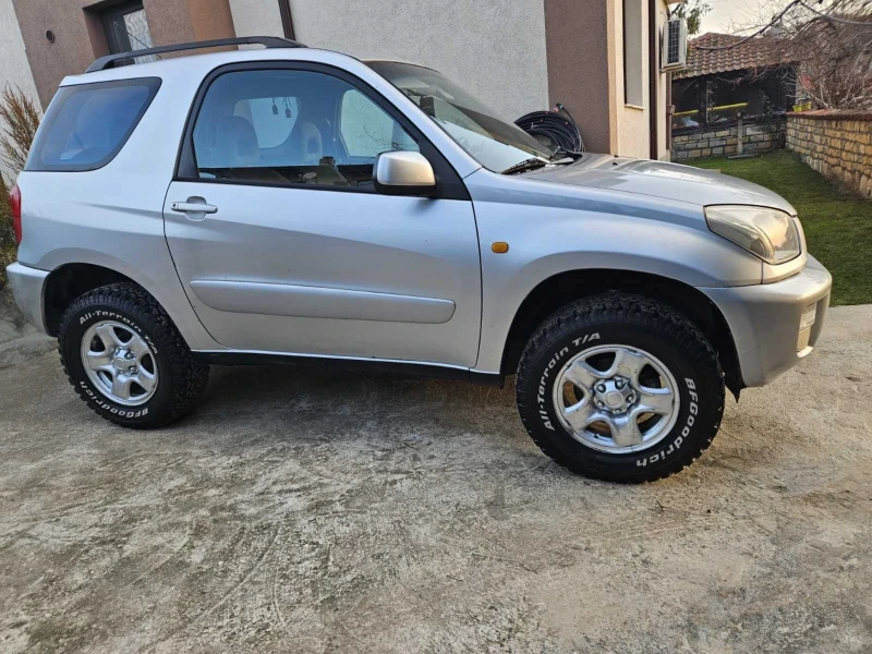 Toyota Rav4 2.0, снимка 13 - Автомобили и джипове - 48921096