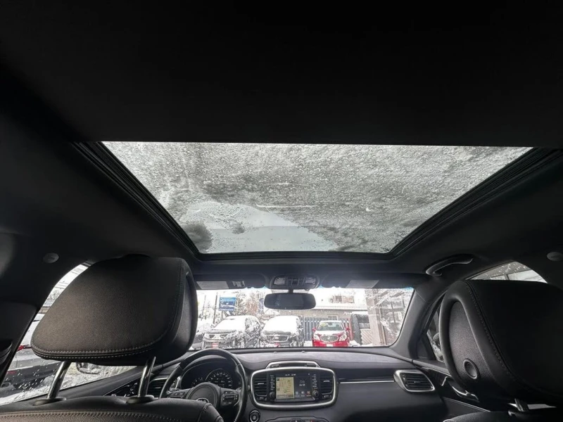 Kia Sorento * SX Limited* АвтоКредит (ЦЕНА ДО БГ), снимка 13 - Автомобили и джипове - 53478620