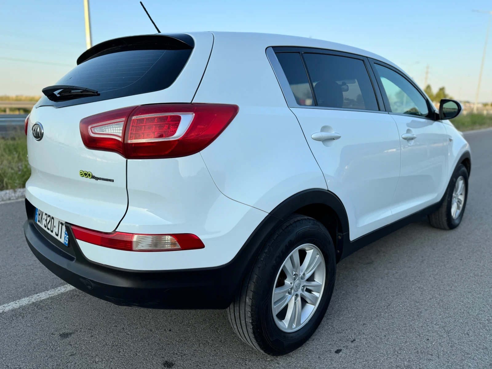 Kia Sportage 1.7 CRDi - изображение 8
