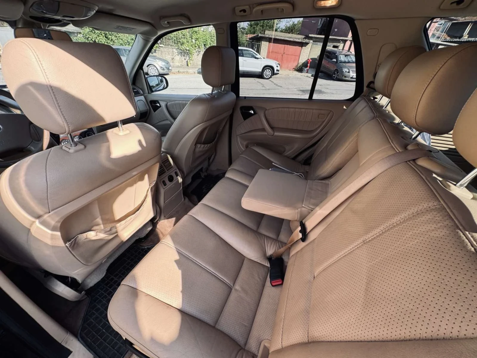Mercedes-Benz ML  - изображение 6