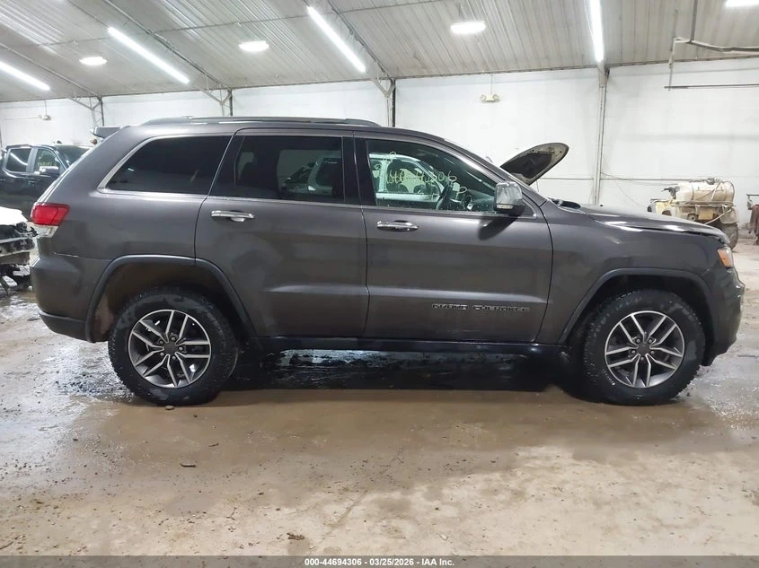 Jeep Grand cherokee 3.6l Limited 4X4, снимка 13 - Автомобили и джипове - 54097939