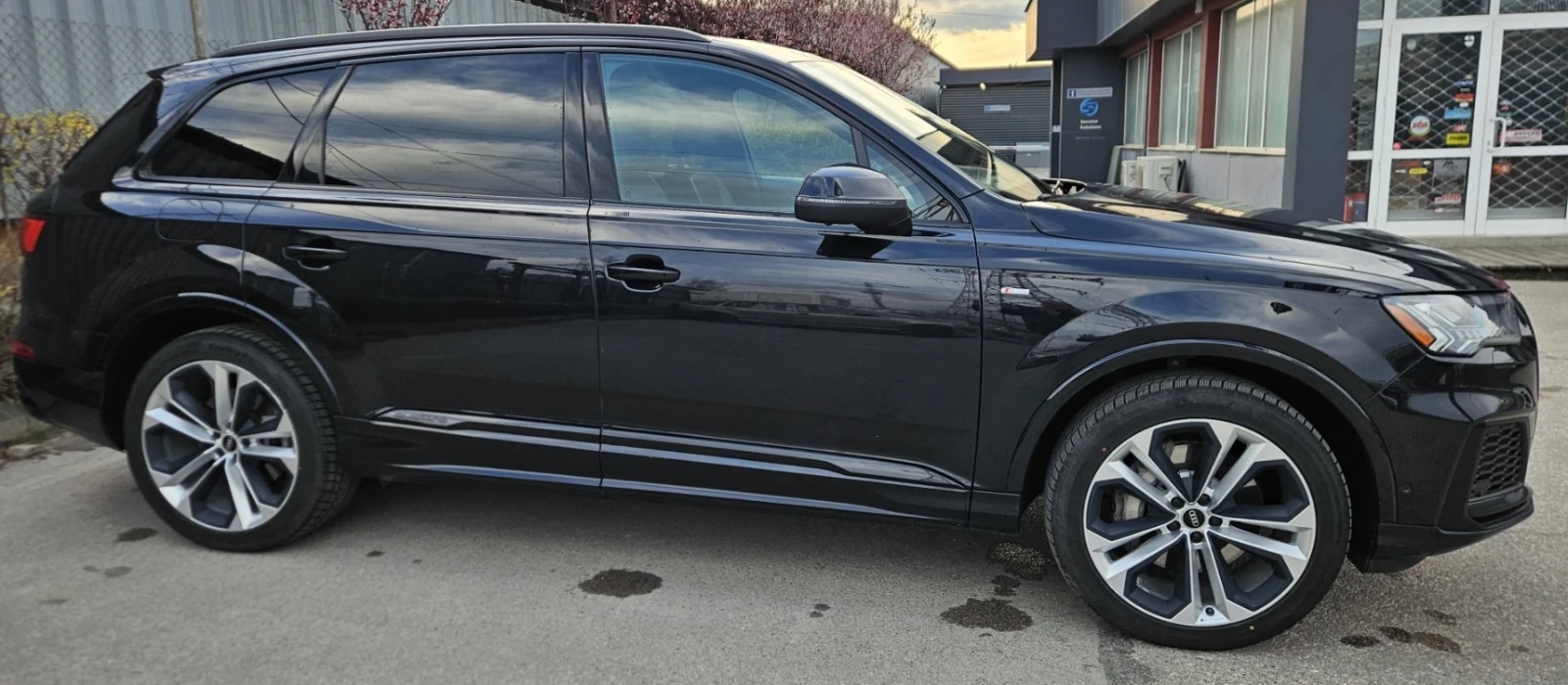 Audi Q7 55 TFSI S-Line, снимка 3 - Автомобили и джипове - 54202266