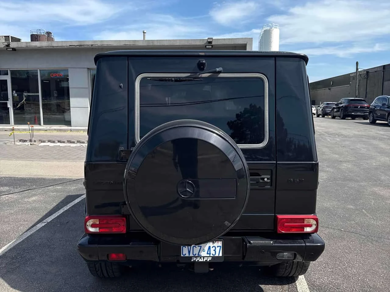 Mercedes-Benz G 63 AMG * CARFAX * АВТОКРЕДИТ БЕЗ ПЪРВОНАЧАЛНА ВНОСКА, снимка 4 - Автомобили и джипове - 54684156