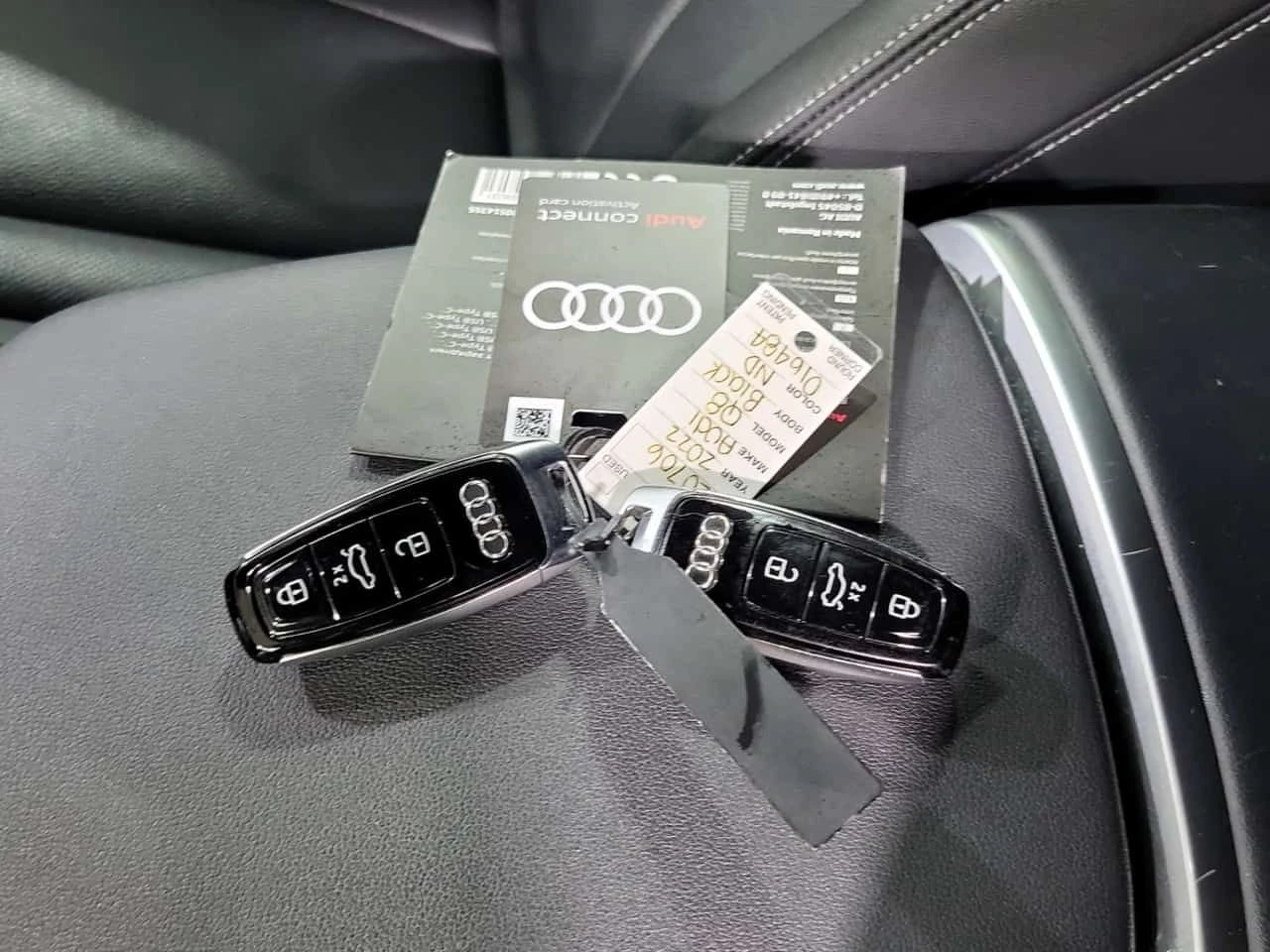 Audi Q8 TECHNIK  CARFAX, снимка 8 - Автомобили и джипове - 54747820