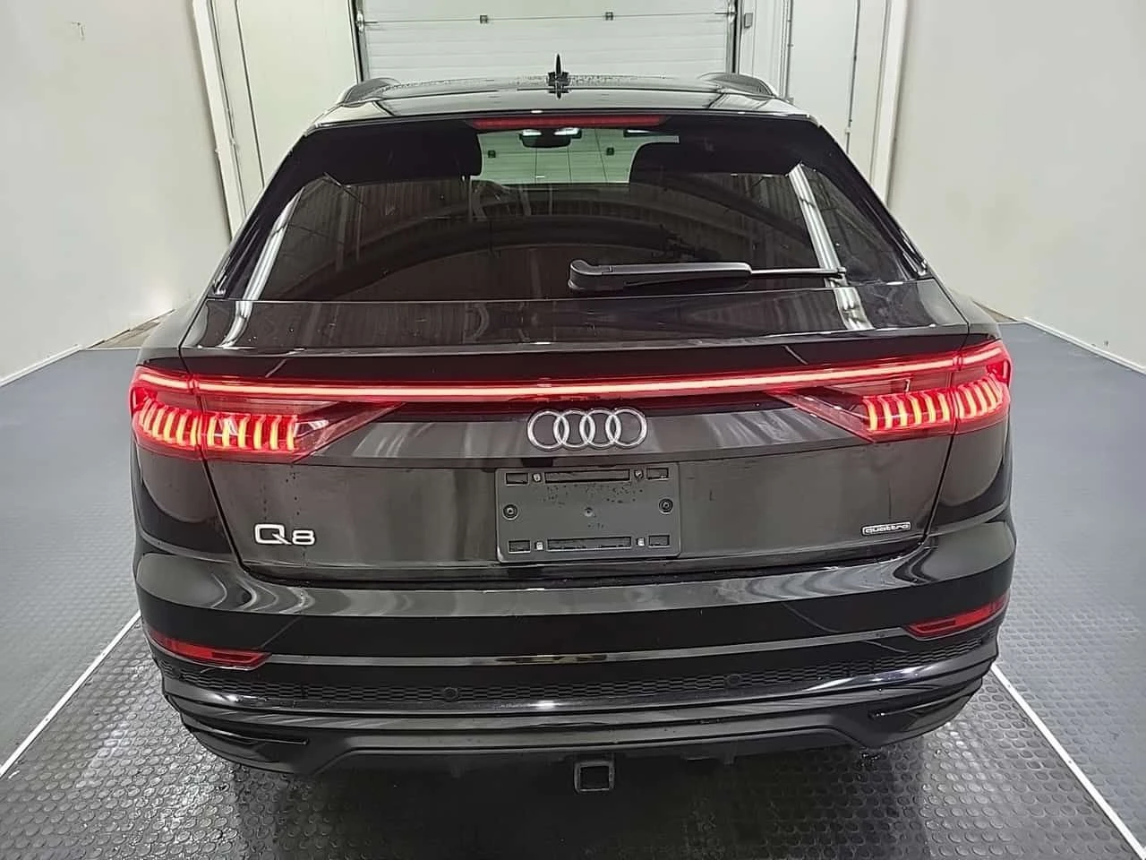 Audi Q8 TECHNIK  CARFAX, снимка 17 - Автомобили и джипове - 54747820