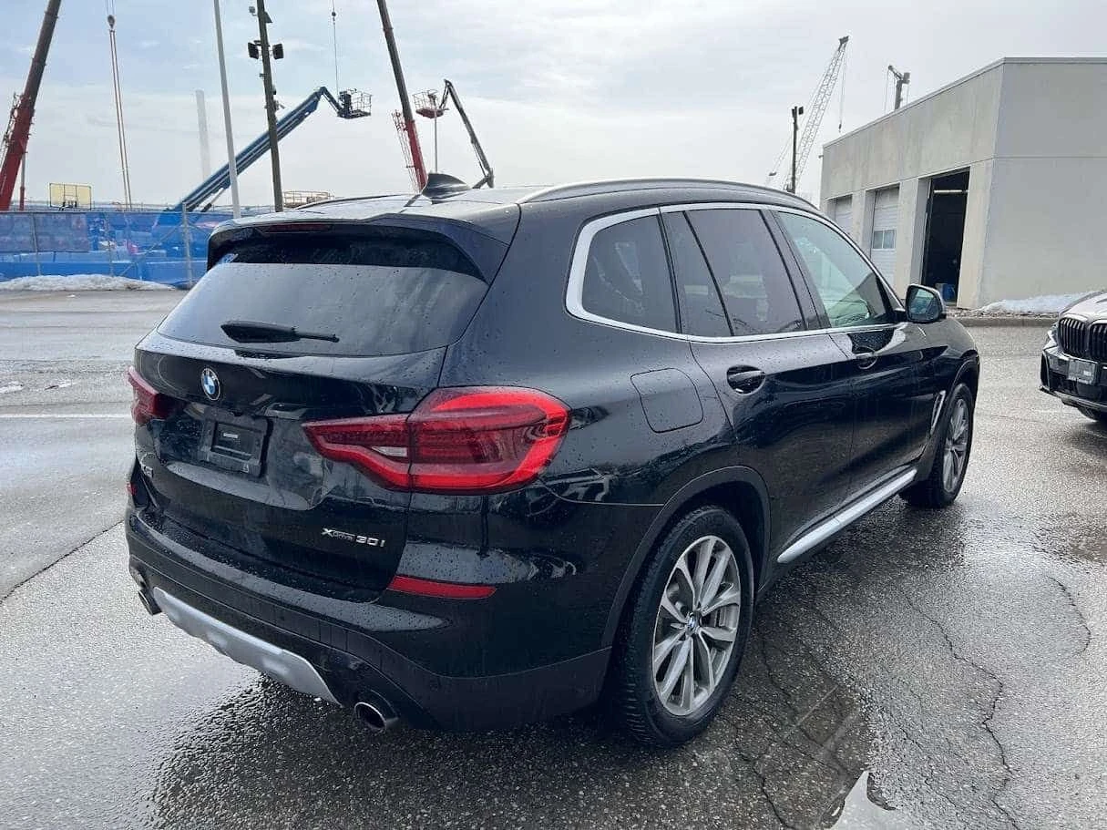 BMW X3 xDrive30i | Keyless | Lumbar | HUD | Pano| Ambient, снимка 6 - Автомобили и джипове - 55222885