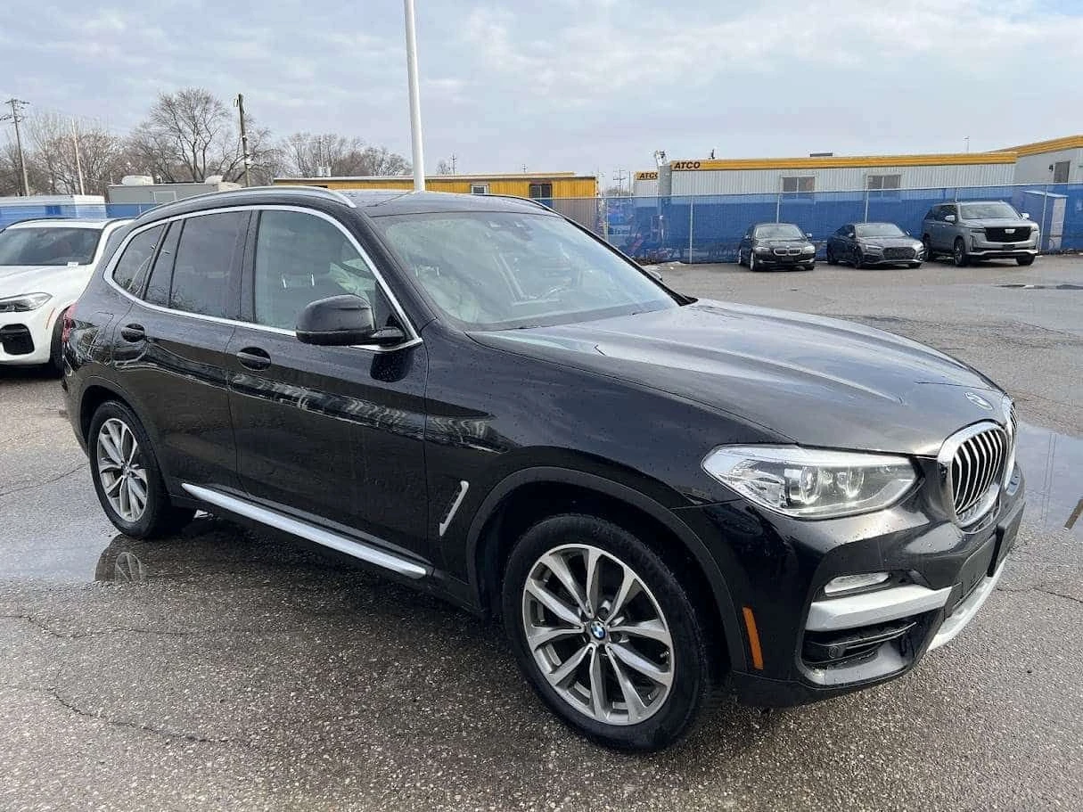 BMW X3 xDrive30i | Keyless | Lumbar | HUD | Pano| Ambient, снимка 8 - Автомобили и джипове - 55222885