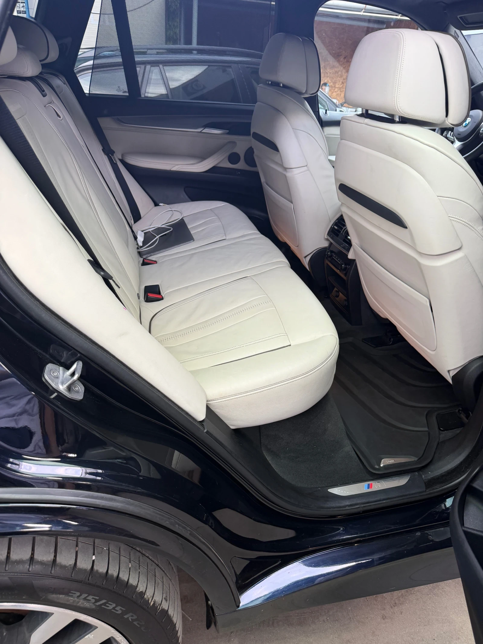 BMW X5 M50d Limited, снимка 15 - Автомобили и джипове - 55355545
