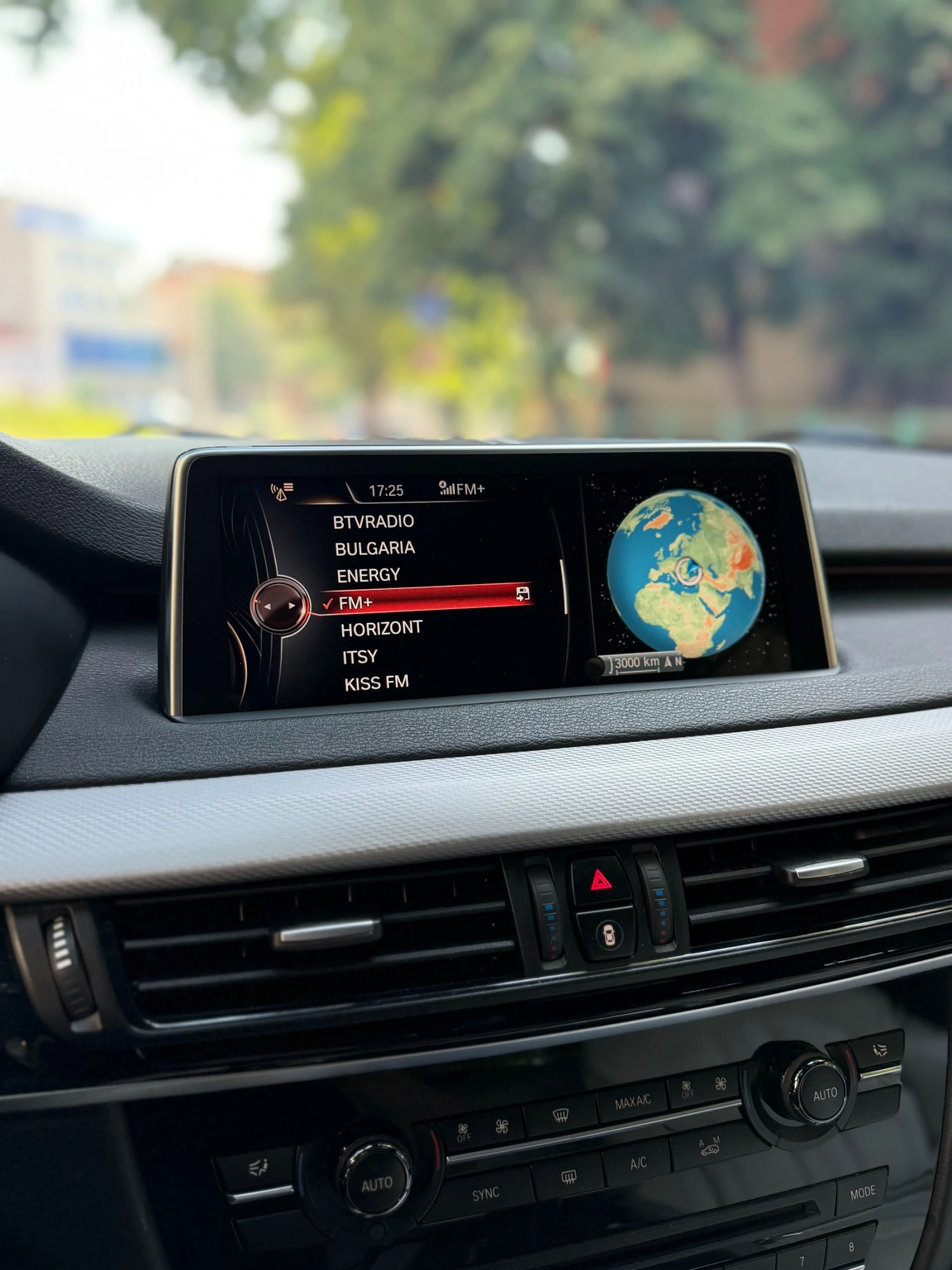 BMW X5 M50d Limited, снимка 15 - Автомобили и джипове - 55304554