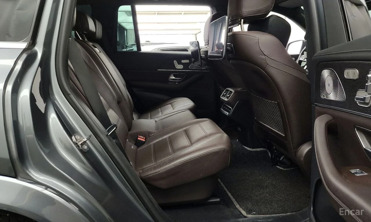 Mercedes-Benz GLS580 BURMESTER* ОБДУХВАНЕ* ДИСТРОНИК* 360КАМЕРА* ПАНОРА, снимка 15 - Автомобили и джипове - 55343181