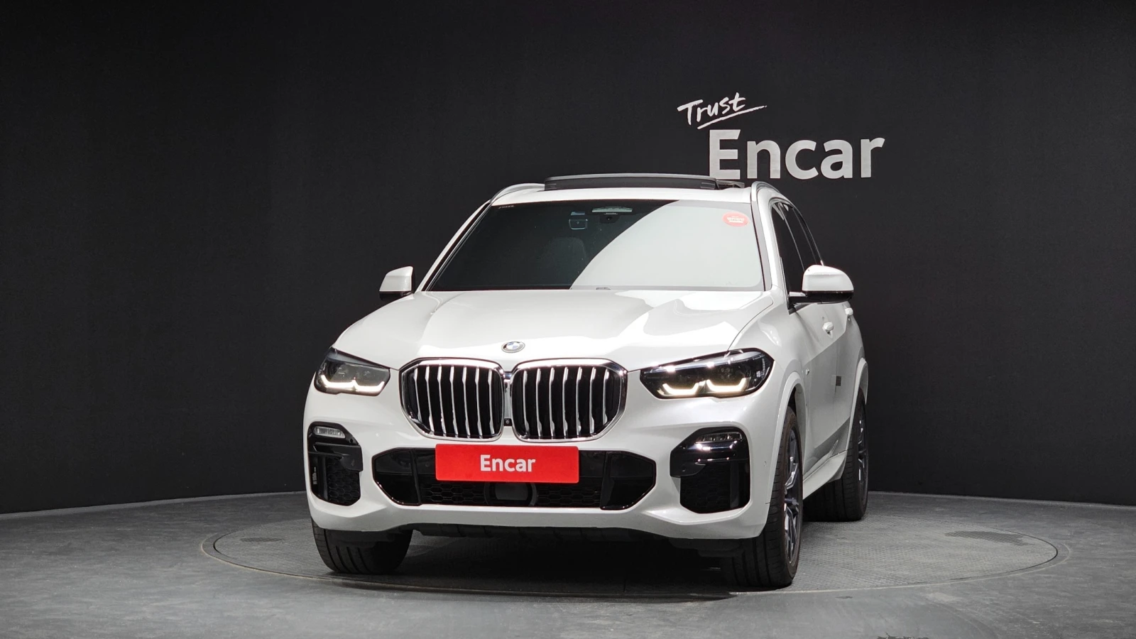 BMW X5 xDrive30d M Sport/ОБДУХВАНЕ/ПАНОРАМА/ДИСТРОНИК/360, снимка 2 - Автомобили и джипове - 55528016