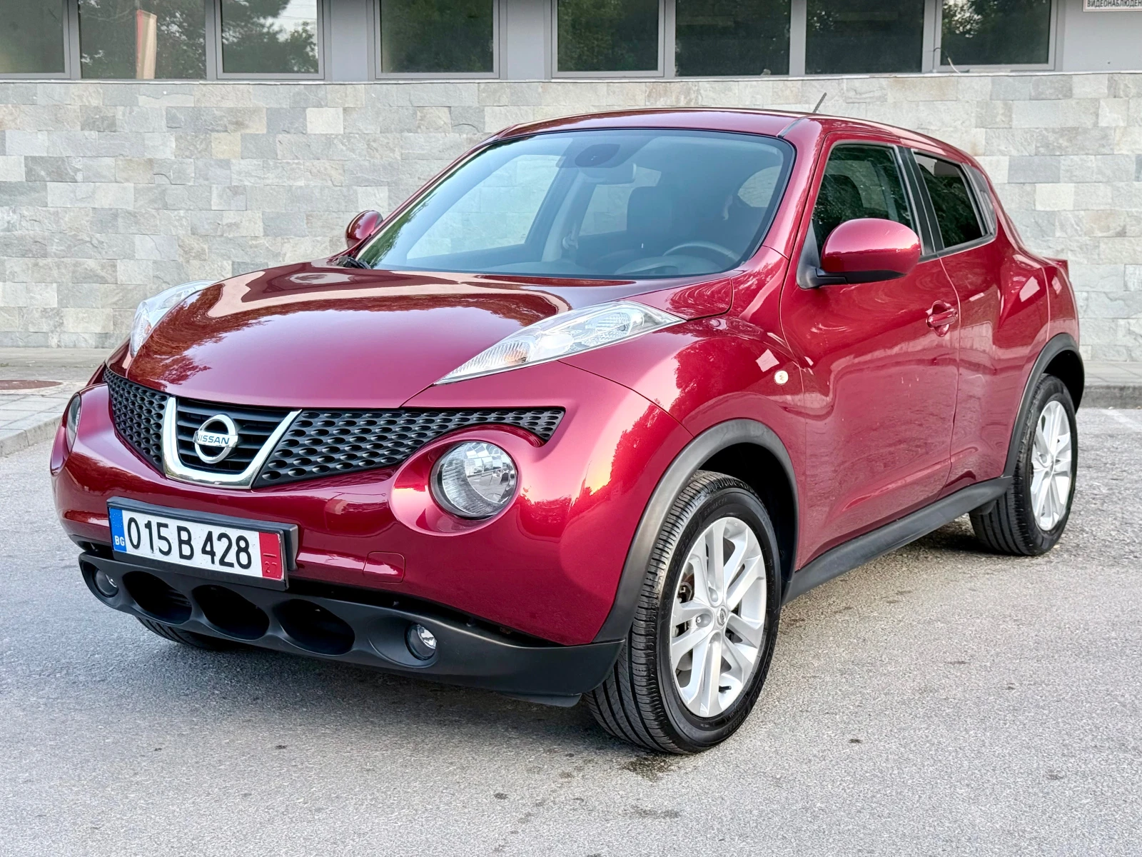 Nissan Juke 1.5DCI* PURE DRIVE * TEKNA* KeyLess* Navi* Full* 