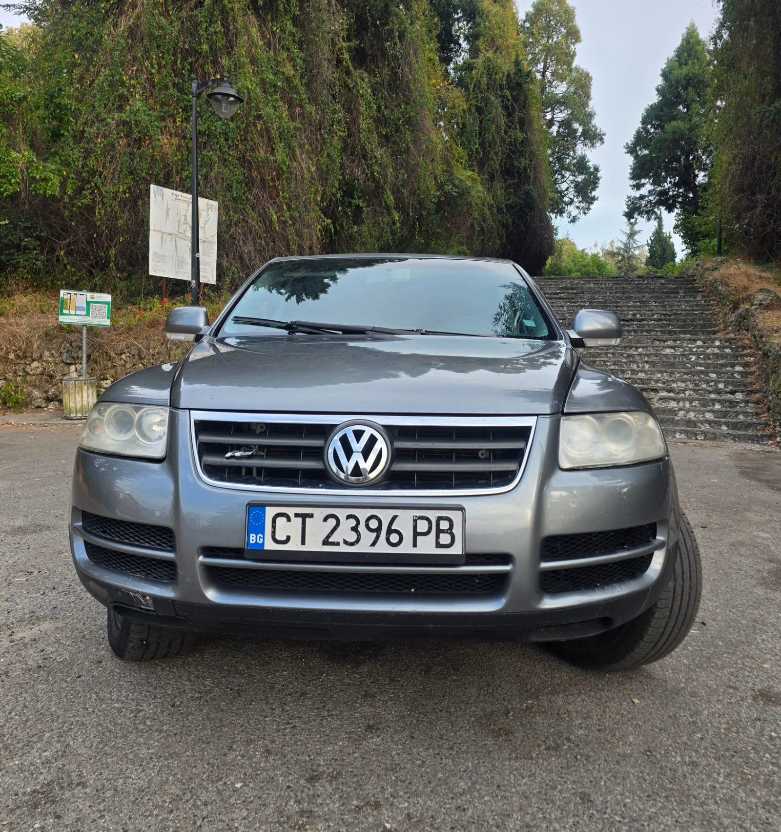 VW Touareg 3.2, снимка 12 - Автомобили и джипове - 55932259