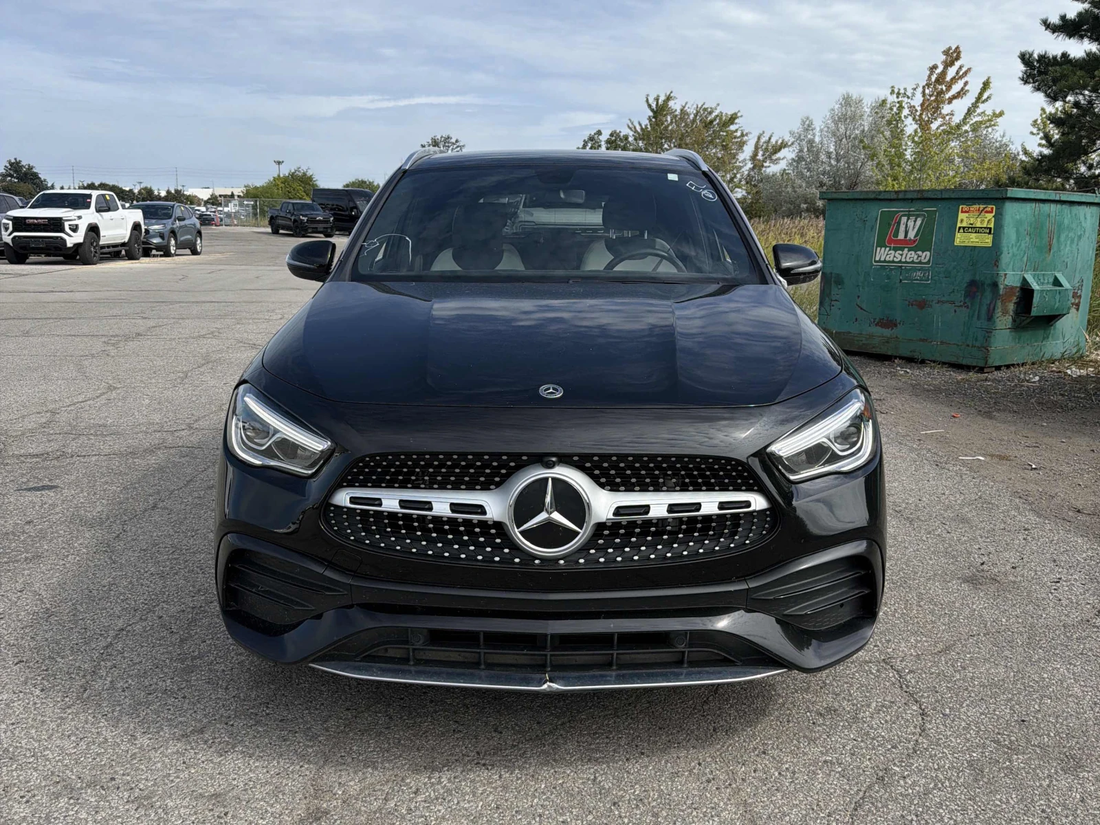 Mercedes-Benz GLA 250 Burmester / Distronic /Carfax / Автокредит, снимка 6 - Автомобили и джипове - 56224811