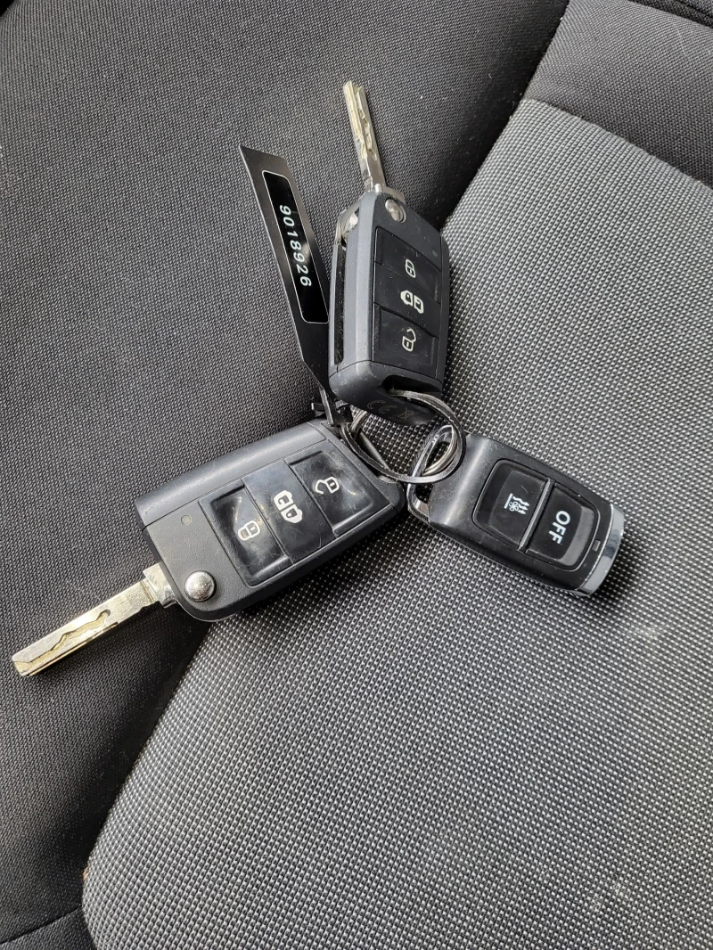 VW Crafter Хладилен, снимка 14 - Бусове и автобуси - 53520439