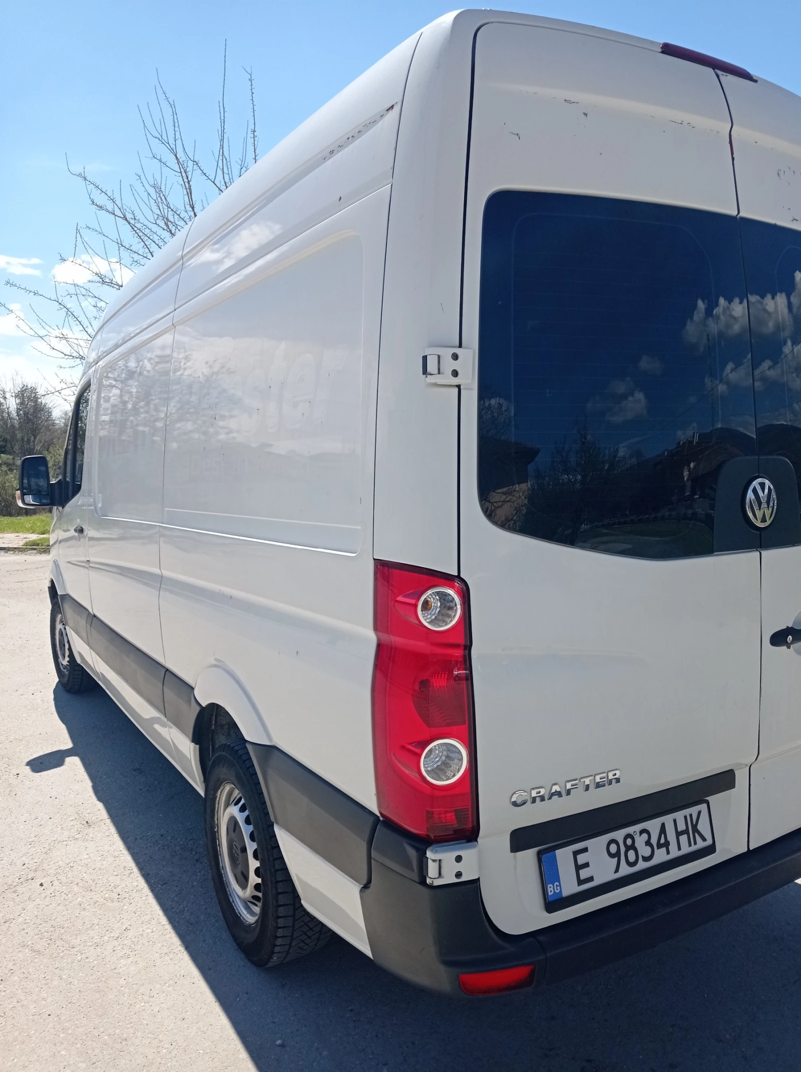 VW Crafter 2.5TDI Напълно обслужен!!!, снимка 6 - Бусове и автобуси - 54089662