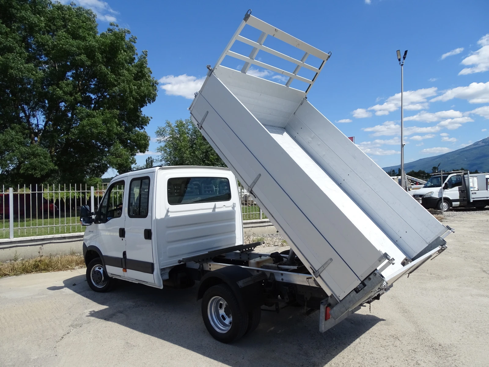 Iveco Daily 35C14* 106 704 km* 3.0HPI  КАТ. * Б* 7-места, снимка 4 - Бусове и автобуси - 55233749