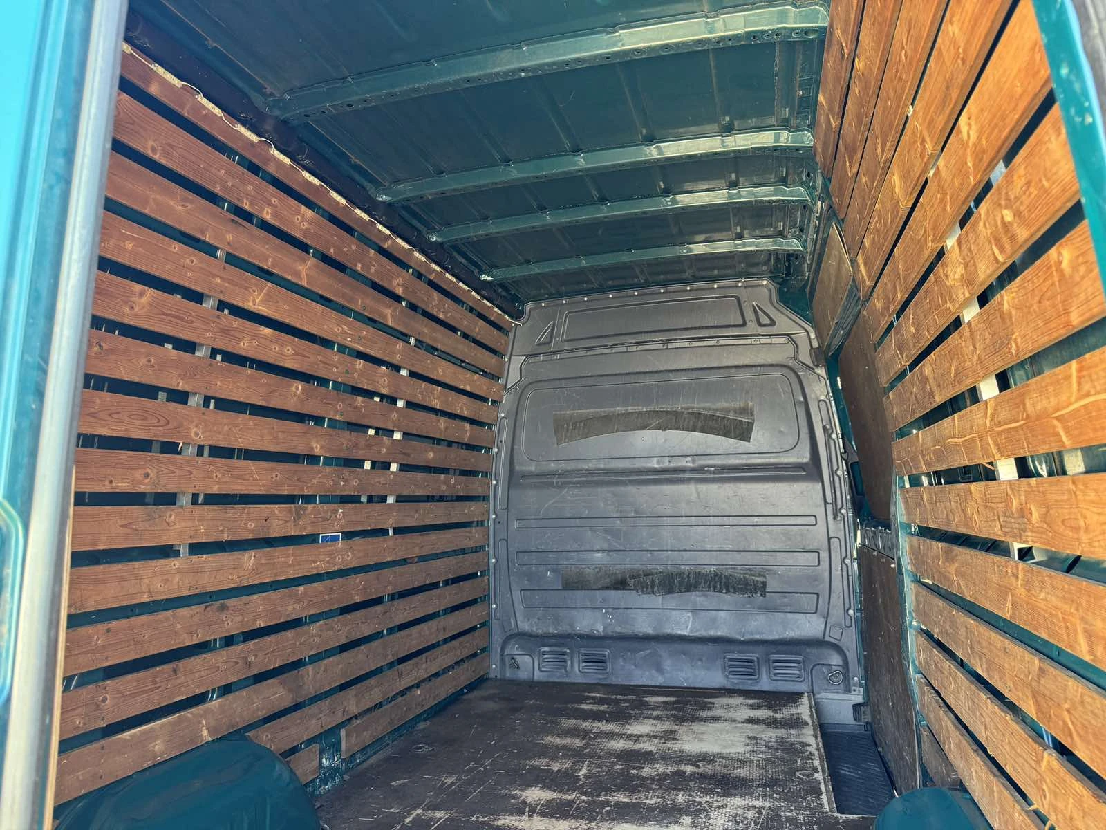 VW Crafter KLIMA, 196000KM!!!, снимка 11 - Бусове и автобуси - 56596841
