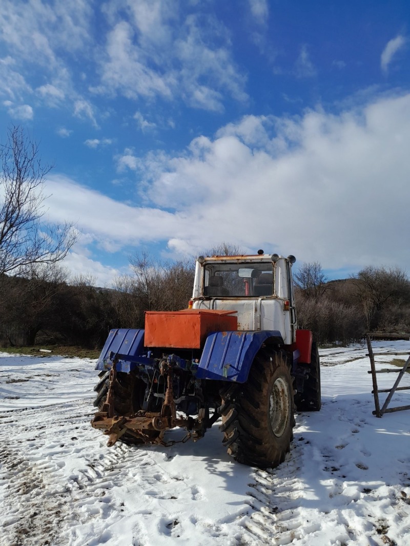 Трактор Т, снимка 2 - Селскостопанска техника - 45025939