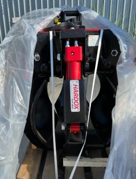 Допълнително оборудване Друг вид Щипка за камион Minelli 300/6, снимка 1