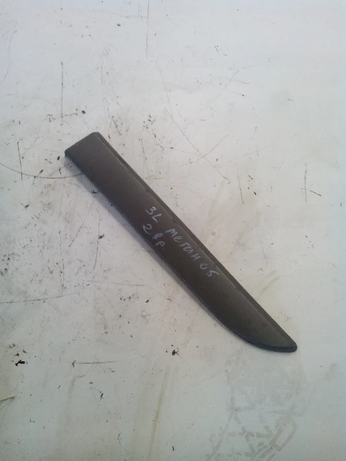 задна лява лайсна на купе за рено меган 2005