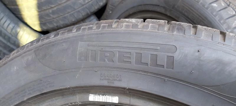 Гуми Зимни 275/45R21, снимка 4 - Гуми и джанти - 31152040