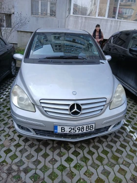 Mercedes-Benz B 180, снимка 1