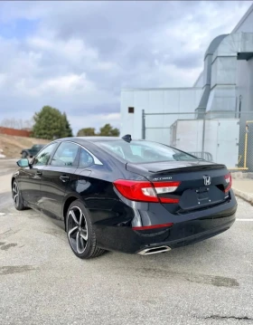 Honda Accord 2018/SPORT/ЛЮК/ПОДГЕВ/NAVI/CARFAX, снимка 5