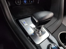 Genesis G70 2.0 Automatic, снимка 14