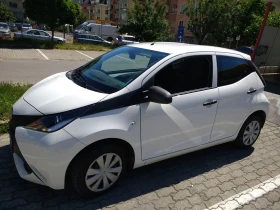 Обява за продажба на Toyota Aygo x Play ~12 500 лв. - изображение 2